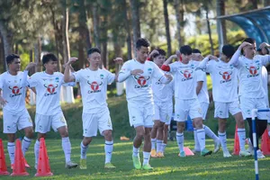 Nhận định ban đầu vụ bầu Đức kiện VPF