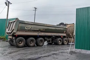 Bãi tập kết than gây ô nhiễm làm khổ dân