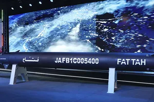 Mỹ, Israel lo ngại tên lửa siêu vượt âm mới của Iran 