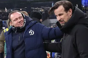 Tổng Thư ký LĐBĐ Nga Maksim Mitrofanov nói UEFA cần nhất quán trong cư xử