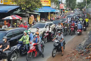 4 km cửa ngõ phía đông TP.HCM có tới 4 dự án “treo”