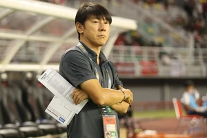 HLV Shin Tae-yong nhất quyết ôm cả đội tuyển lẫn U-23 Indonesia