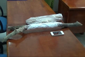 Chiếc điện thoại cũ tố cáo hung thủ giết người