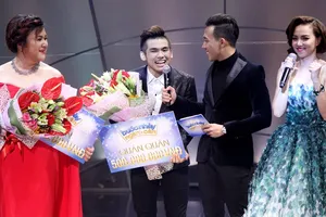 'Soái ca' Ngọc Sơn đánh bại 'hot girl trăm ký' giành quán quân Bước nhảy ngàn cân