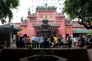 Cận cảnh ngôi chùa 100 tuổi sắp được Tổng thống Obama viếng thăm