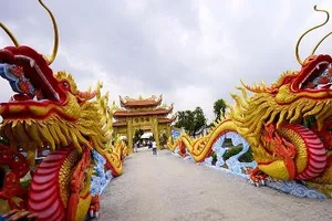 Nhà thờ tổ tiền tỉ của danh hài Hoài Linh chính thức khánh thành