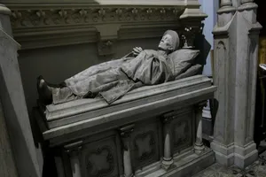 Nơi yên nghỉ của vợ chồng phú hộ giàu nhất xứ Nam Kỳ