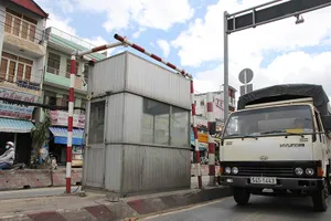 Trạm Bình Triệu 'tơi tả' sau 2 năm dừng thu phí