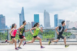 Hàng ngàn người tham gia giải marathon quốc tế TP.HCM 