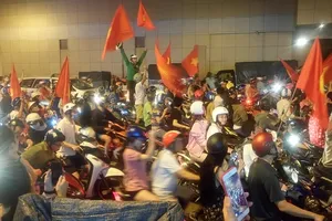 Đường Sài Gòn kẹt cứng sau trận thắng của U23 Việt Nam