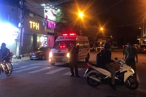 Cháy khách sạn Đệ Nhất, đưa nhiều khách ngoại quốc ra ngoài