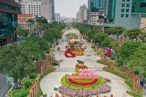 Hé lộ hình ảnh Đường hoa Nguyễn Huệ 2022 trước ngày khai mạc