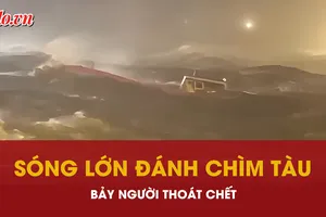 Bão số 13: Bảy người thoát chết trong gang tấc giữa sóng dữ đầm Đề Gi
