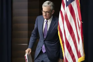 Chủ tịch Fed - ông Jerome Powell ra quyết định hạ lãi suất USD lần 2