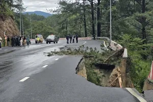 Đèo Prenn sạt lở nặng, phải tạm ngưng lưu thông: Còn hạn bảo hành 