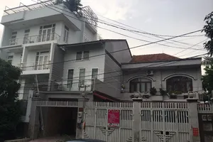 Vụ ‘Bỗng dưng bị người lạ chiếm nhà’: Đã cấu thành tội phạm