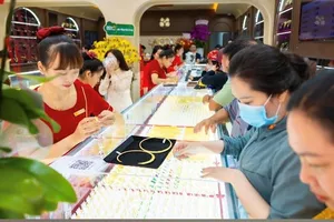 Ngại cưới vì...giá vàng tăng cao