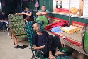 Đình chỉ cơ sở chữa bệnh bằng... uống nước và nhịn ăn