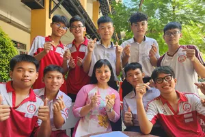 Hiệu trưởng THPT công lập được tự quyết việc chuyển trường, xin học lại