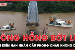 Lũ sông Hồng đã bớt hung hãn, tìm kiếm nạn nhân cầu Phong Châu vẫn không dễ dàng?