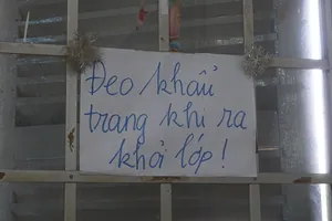 TP.HCM: HS cuối cấp tới trường ôn thi, nghiêm túc phòng dịch 