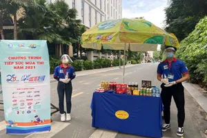 Hai nhiệm vụ đặc biệt không thể thiếu của SV tình nguyện tiếp sức mùa thi