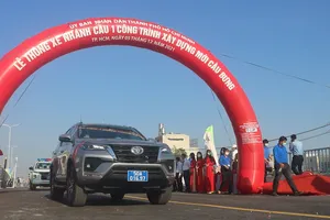 Chính thức thông xe 1 nhánh cầu Bưng