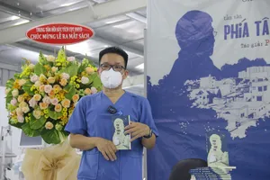 Bác sĩ Lê Minh Khôi viết sách để tri ân những chiến binh thầm lặng