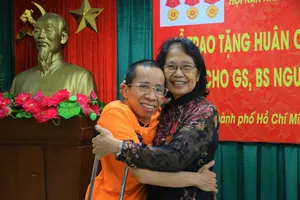 'Chỉ cần còn sống sẽ cố gắng hỗ trợ nạn nhân chất độc da cam'