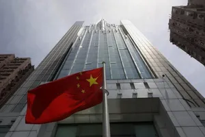 Trung Quốc thề sẽ 'giáng đòn mạnh' vào Mỹ sau lệnh trừng phạt 7 quan chức 