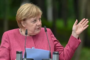 Bà Merkel có cuộc điện đàm cuối cùng với ông Tập để bàn về quan hệ kinh tế