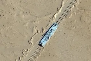 Ý đồ của TQ khi thử nghiệm tấn công mô hình tàu sân bay Mỹ trên sa mạc