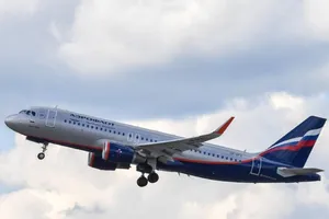 Moscow lên kế hoạch sơ tán dân Nga khỏi châu Âu