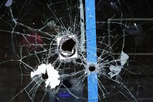 Mỹ: 3 vụ xả súng cuối tuần rồi, 8 người chết, hàng chục người bị thương 