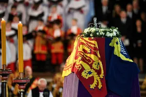 Linh cữu của Nữ hoàng sẽ đặt tại Đại sảnh Westminster cho đến sáng ngày diễn ra tang lễ 19-9. Ảnh: GETTY IMAGES