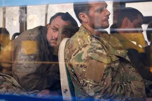 Nga, Ukraine bất ngờ trao đổi hơn 250 tù nhân, bao gồm chỉ huy Tiểu đoàn Azov