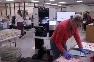 Bầu cử giữa kỳ Mỹ: Dân chủ và Cộng hòa bất phân thắng bại