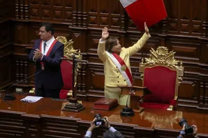 Peru: Tổng thống bị bắt, lần đầu tiên đất nước có lãnh đạo là nữ