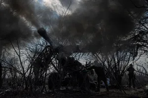 Nga-Ukraine đổi mặt trận giao tranh ở Bakhmut, Mỹ 'than trời' với tốc độ xài vũ khí của Kiev?