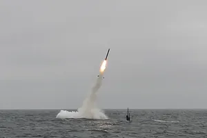 Mỹ duyệt bán 220 tên lửa Tomahawk cho Úc