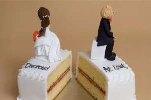 Chồng yêu cầu ly hôn, vợ đề nghị xử vắng mặt? 