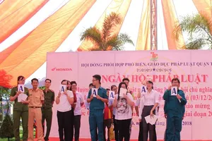 Quận Tân Phú tổ chức thi Luật Giao thông đường bộ 