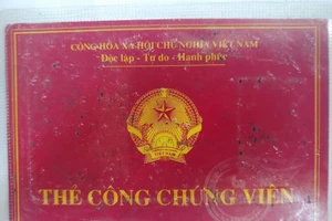 Một công chứng viên tại TP.HCM bị tước thẻ 12 tháng