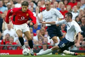 Clip kỹ năng đi bóng qua đối thủ bá đạo của CR7 