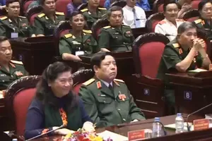 Clip Đại tướng Phùng Quang Thanh dự chương trình 'Khát vọng đoàn tụ'