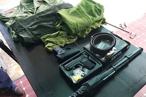 Audio: Giả cảnh sát để lừa lấy iPhone đắt tiền