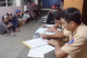 Audio: Bình Dương vây bắt 200 quái xế