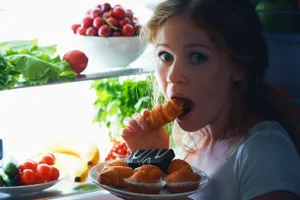 Ăn buổi đêm như thế nào không ảnh hưởng đến sức khỏe