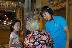 Dell tổ chức tặng quà cho người nghèo mùa cuối năm