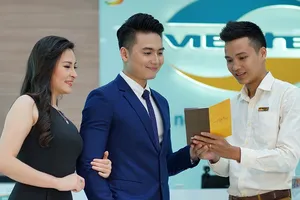 Đóng góp ý kiến để nhận thưởng 'khủng' từ Viettel